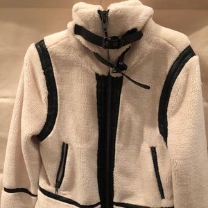 DH Designs NY plush faux fur jacket w trim